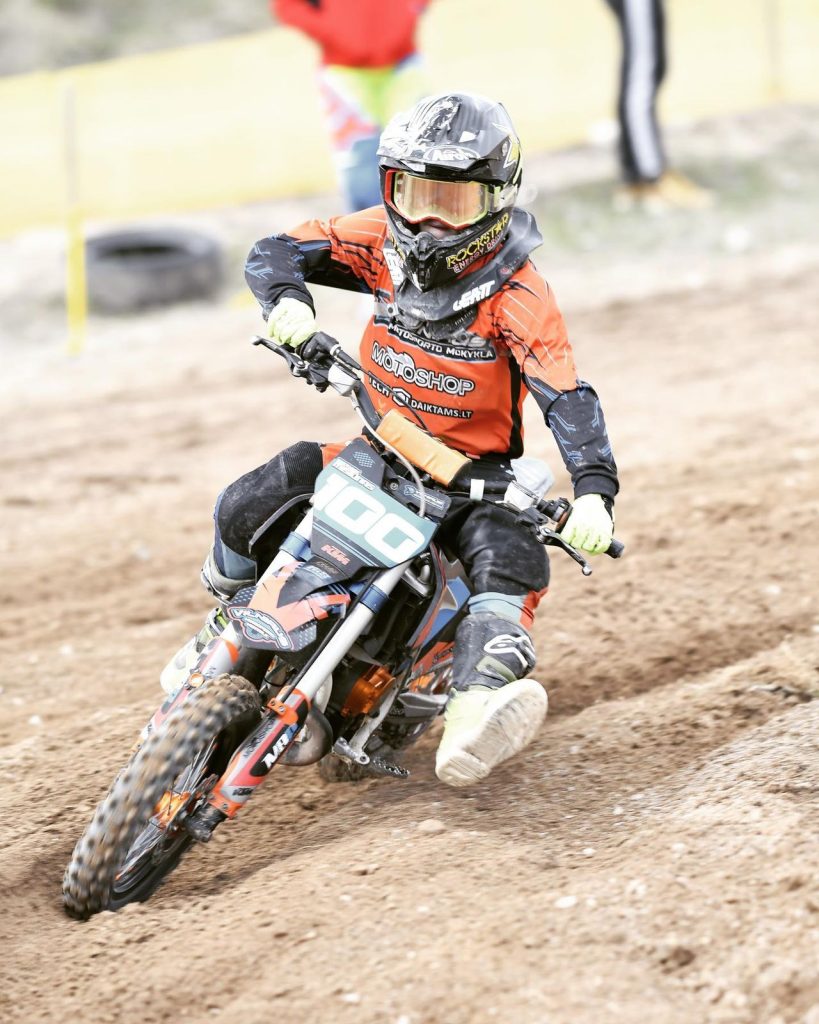 Individuali SportArt motokroso apranga lenktynininkui
