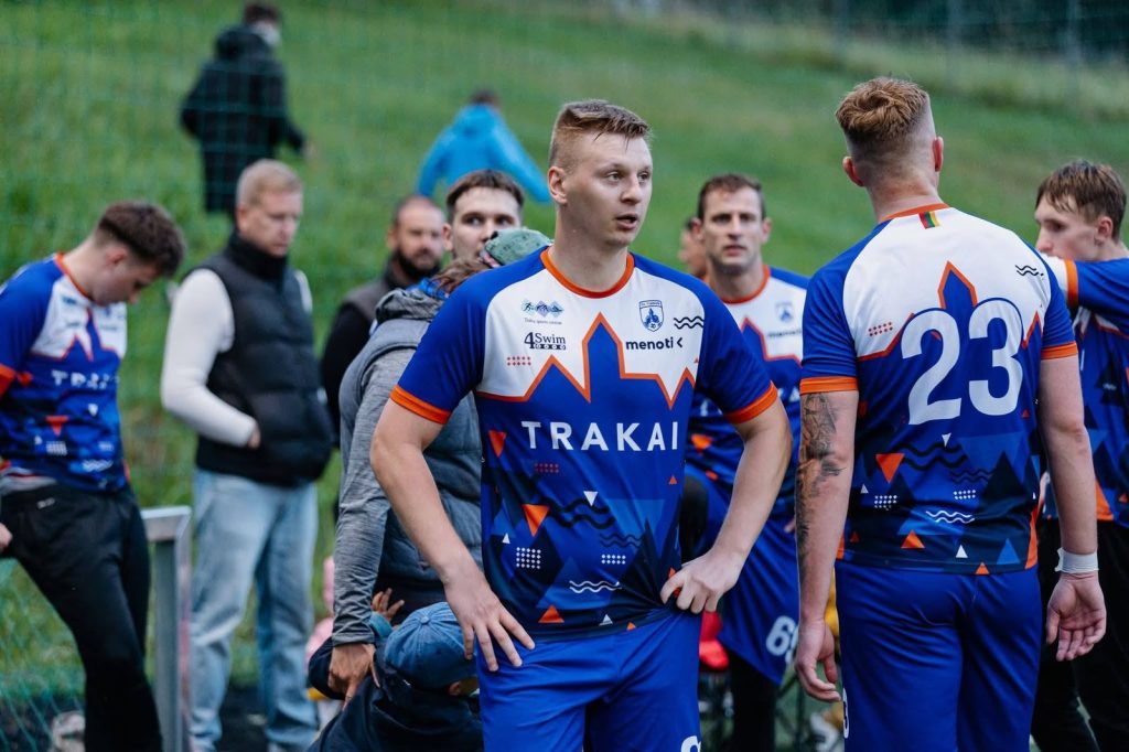Individuali SportArt futbolo apranga – komandos marškinėliai ir šortai