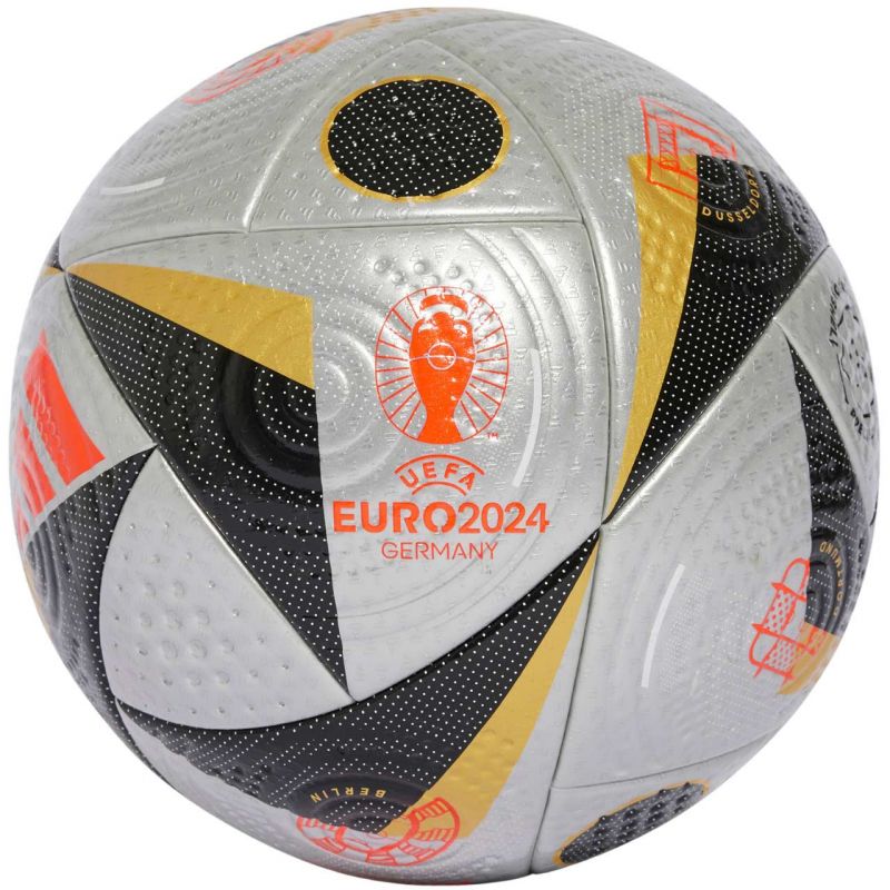 Futbolo kamuolys adidas Fussballliebe Finale Pro